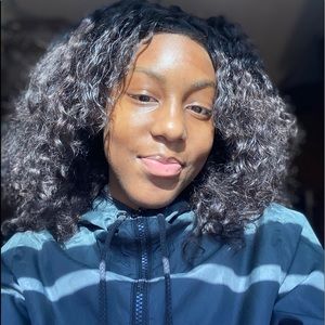 Meet your Posher, Gee